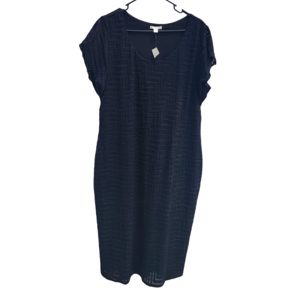 Est. 1946 Black with texture design short-sleeved dress size XL